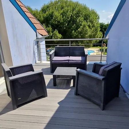 Appartamento Maison Spacieuse Avec Piscine Proche De La *